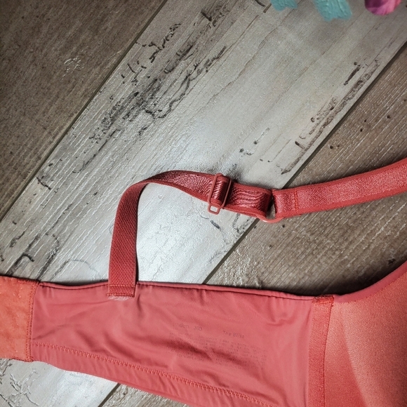 Auden The Bliss Wireless Lightly Lined Women's Rose Pink Bra Size 38D EUC - Picture 15 of 16